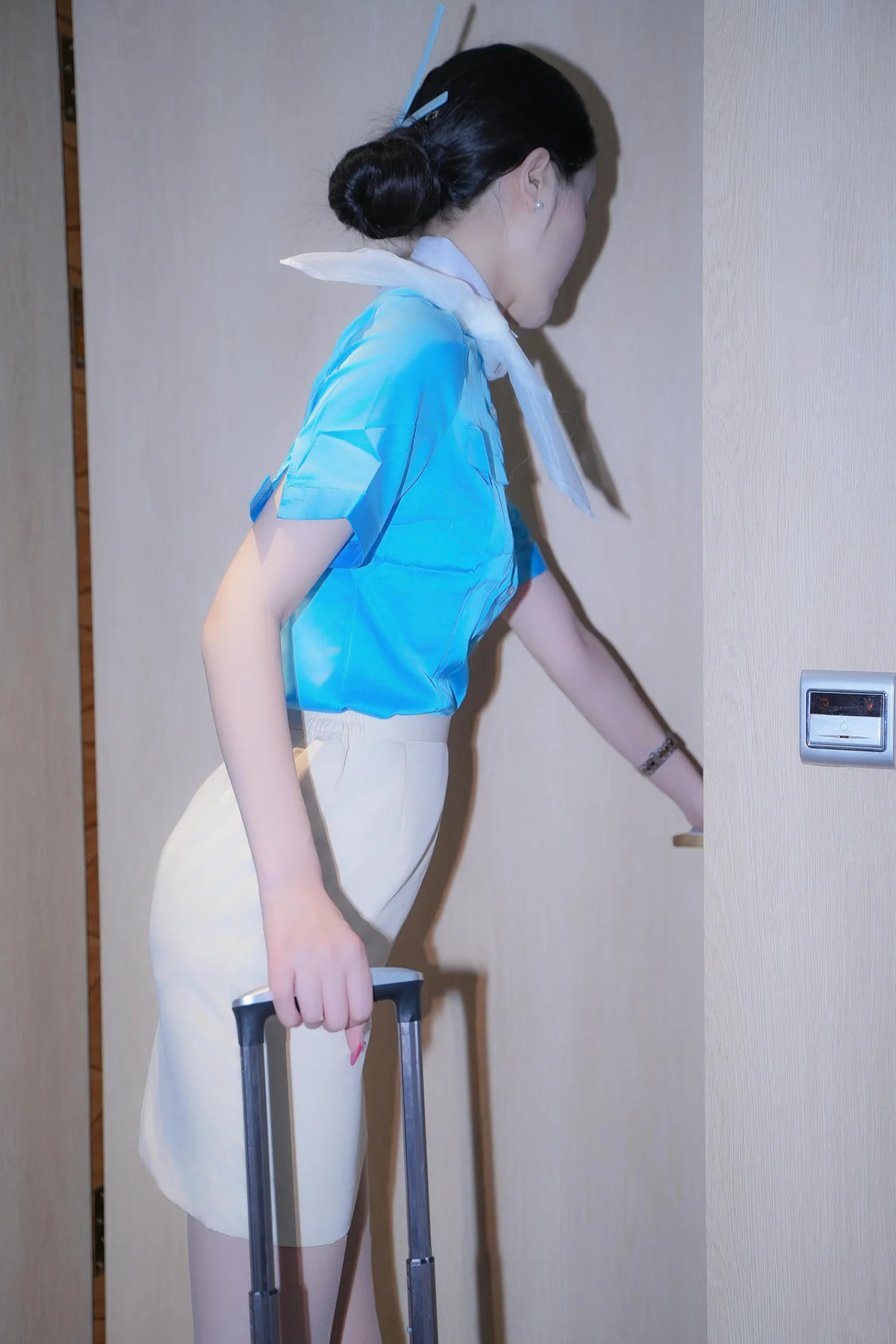 XiuRen 秀人 No.N204 晚苏susu空姐制服套图 - 5