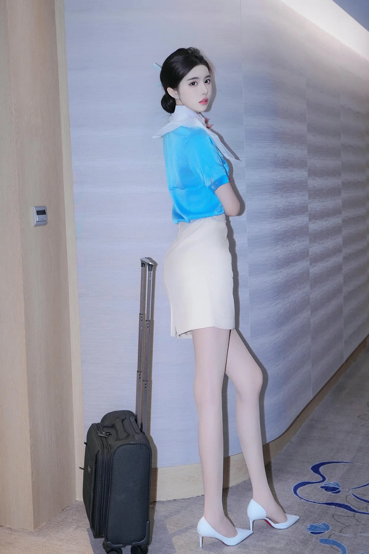 XiuRen 秀人 No.N204 晚苏susu空姐制服套图 - 4