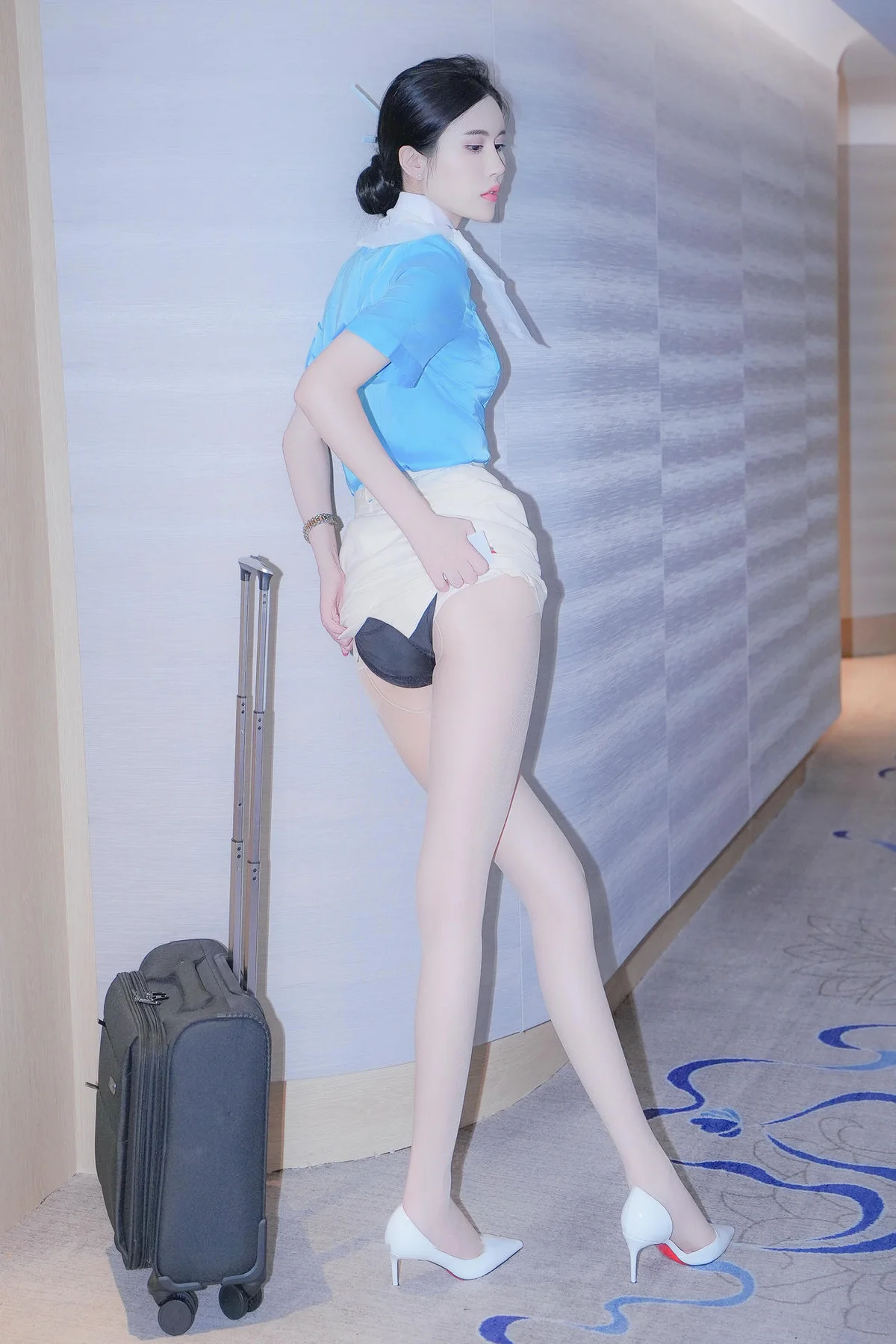 XiuRen 秀人 No.N204 晚苏susu空姐制服套图 - 8
