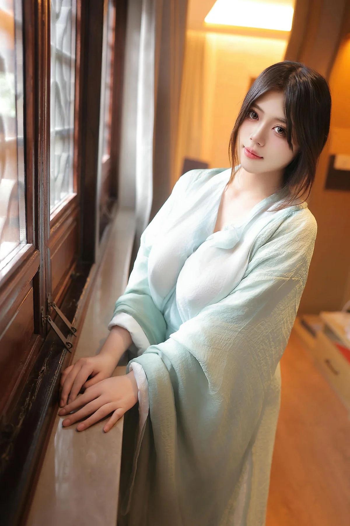 XiuRen 秀人 No.N230 蛋蛋宝美腿爆乳古风汉服 - 1