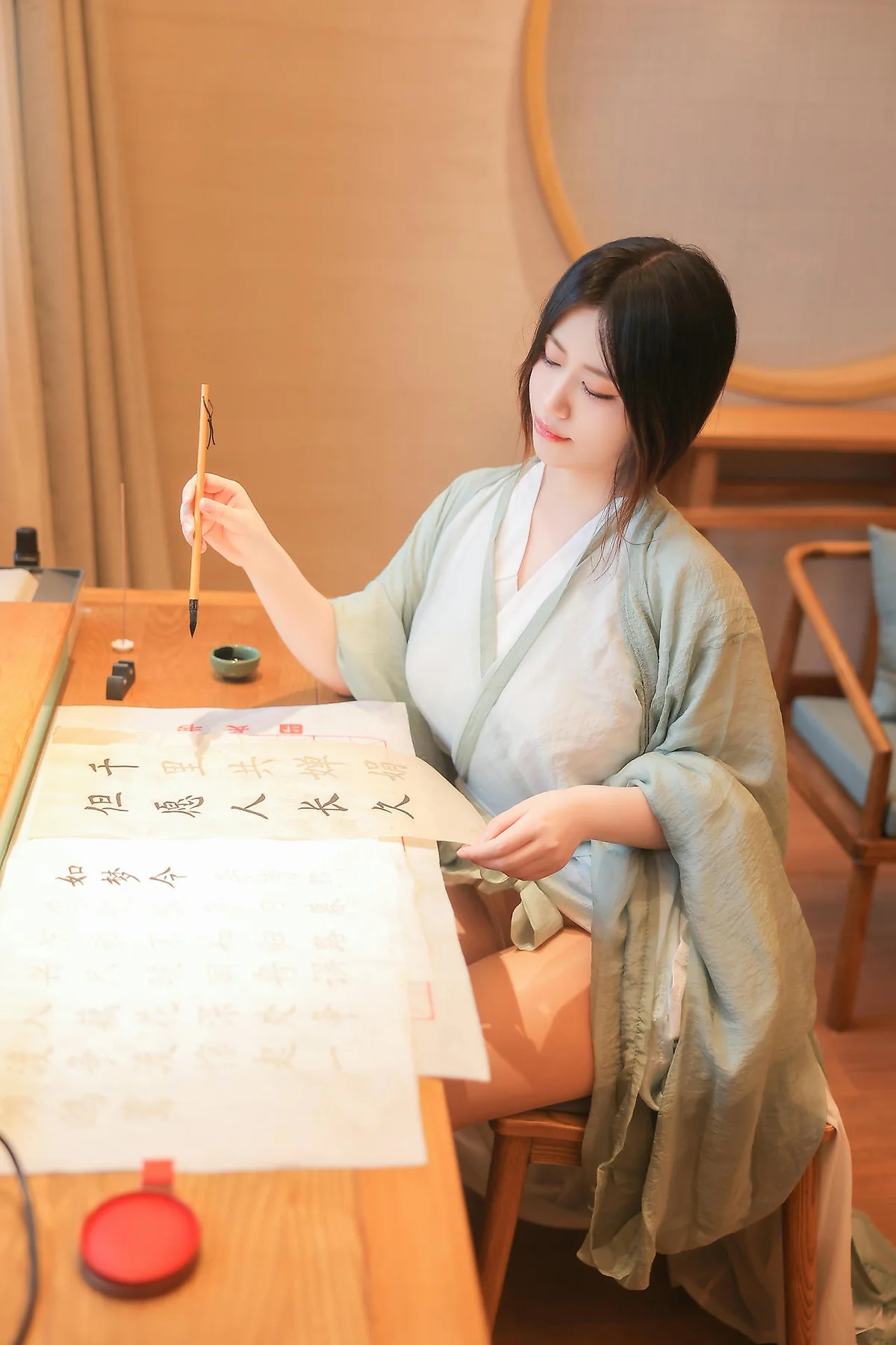 XiuRen 秀人 No.N230 蛋蛋宝美腿爆乳古风汉服 - 8
