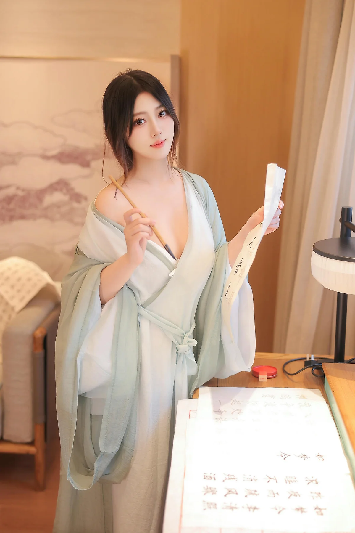 XiuRen 秀人 No.N230 蛋蛋宝美腿爆乳古风汉服 - 2
