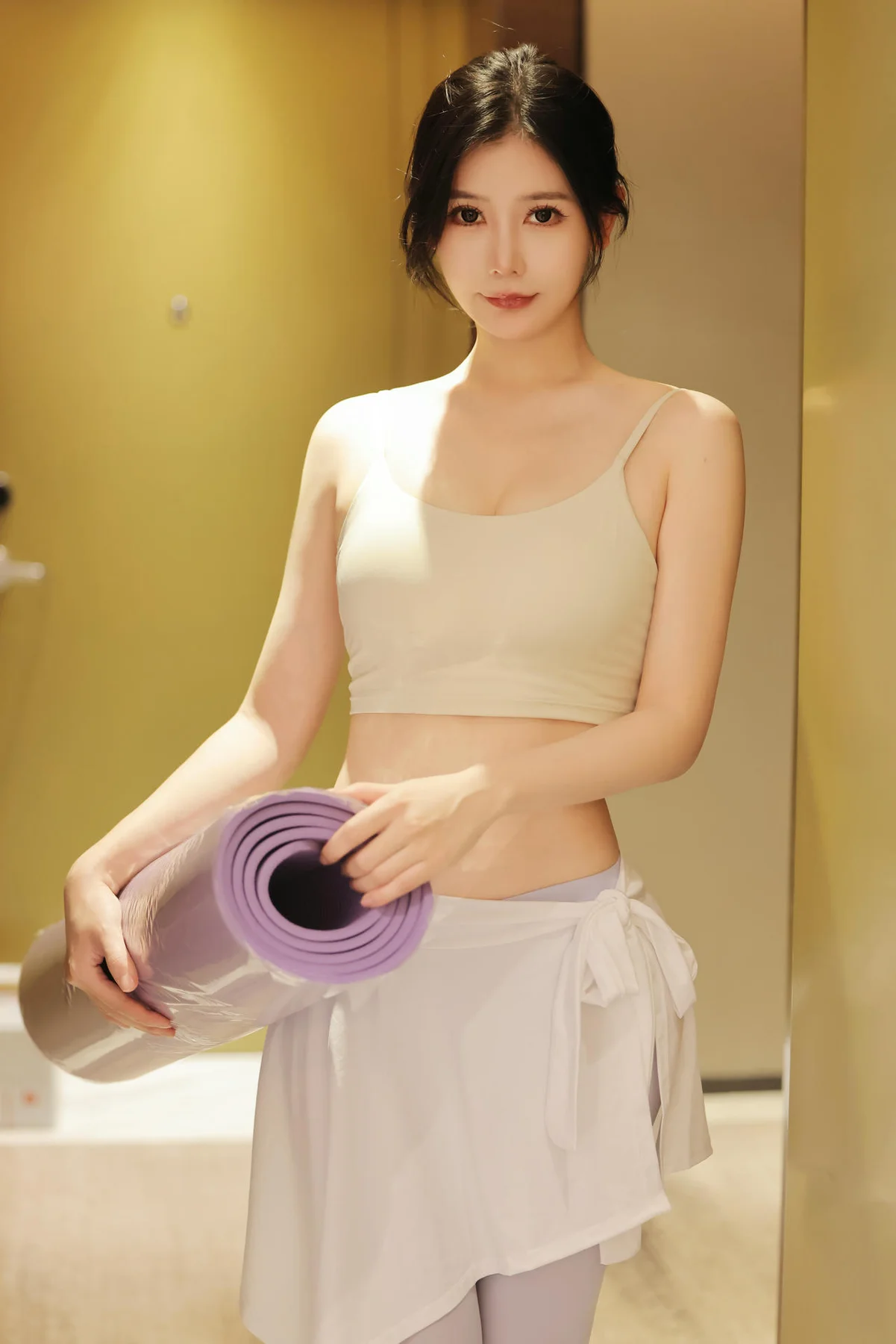 XiuRen 秀人 No.N232 尹甜甜运动瑜伽美女写真 - 1