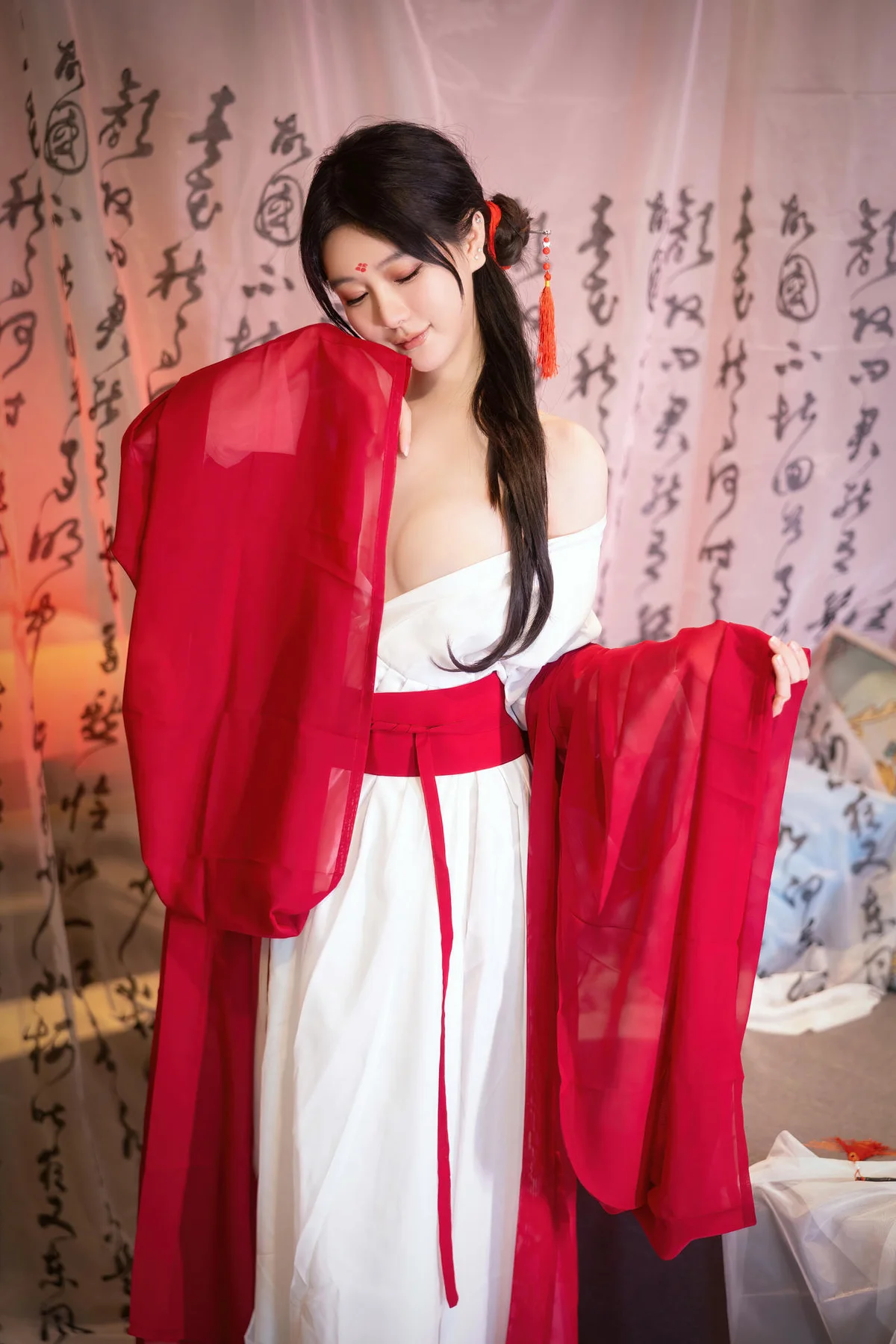 XiuRen 秀人 No.N240 谢小蒽古风制服红袍 - 8