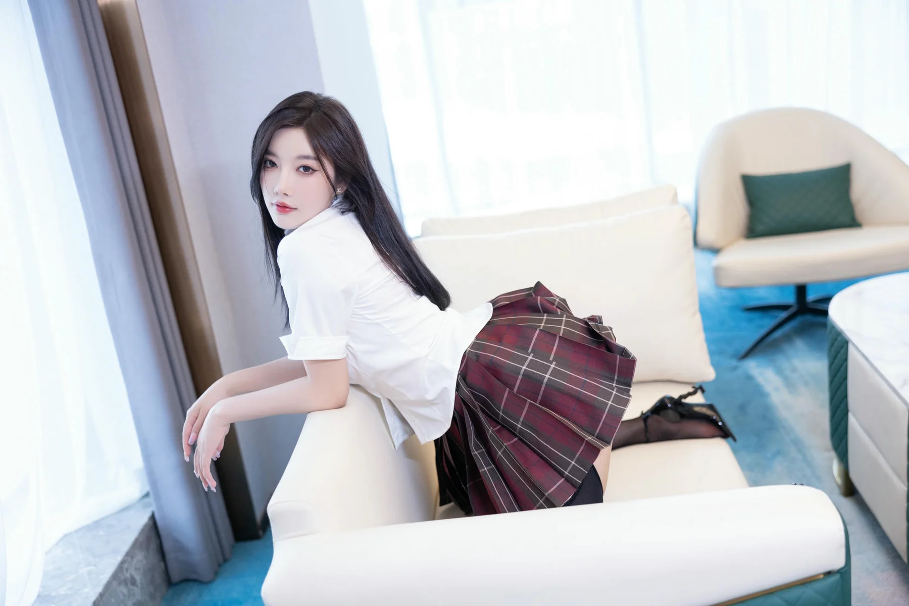 XiuRen 秀人 No.N267 杨晨晨格子JK短裙制服 - 9