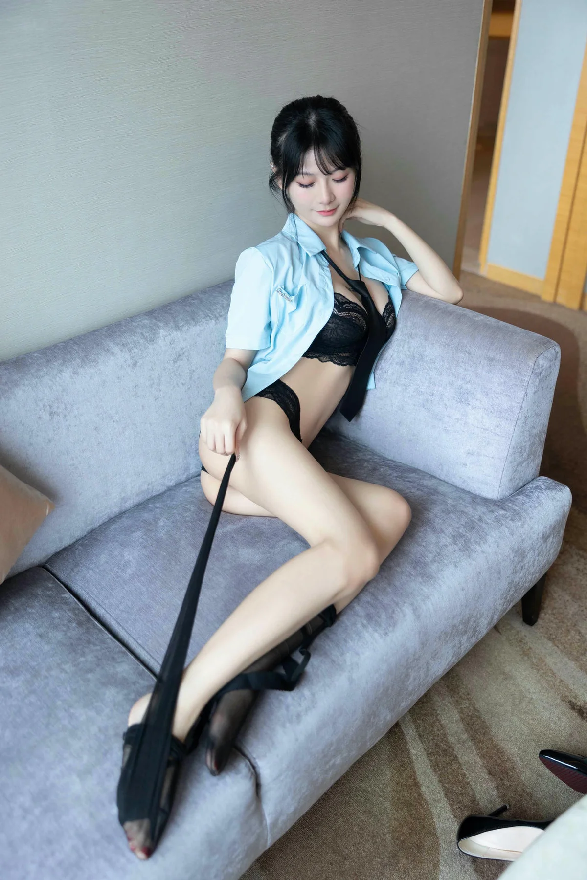XiuRen 秀人 No.N268 谢小蒽长腿黑丝吊袜 - 9