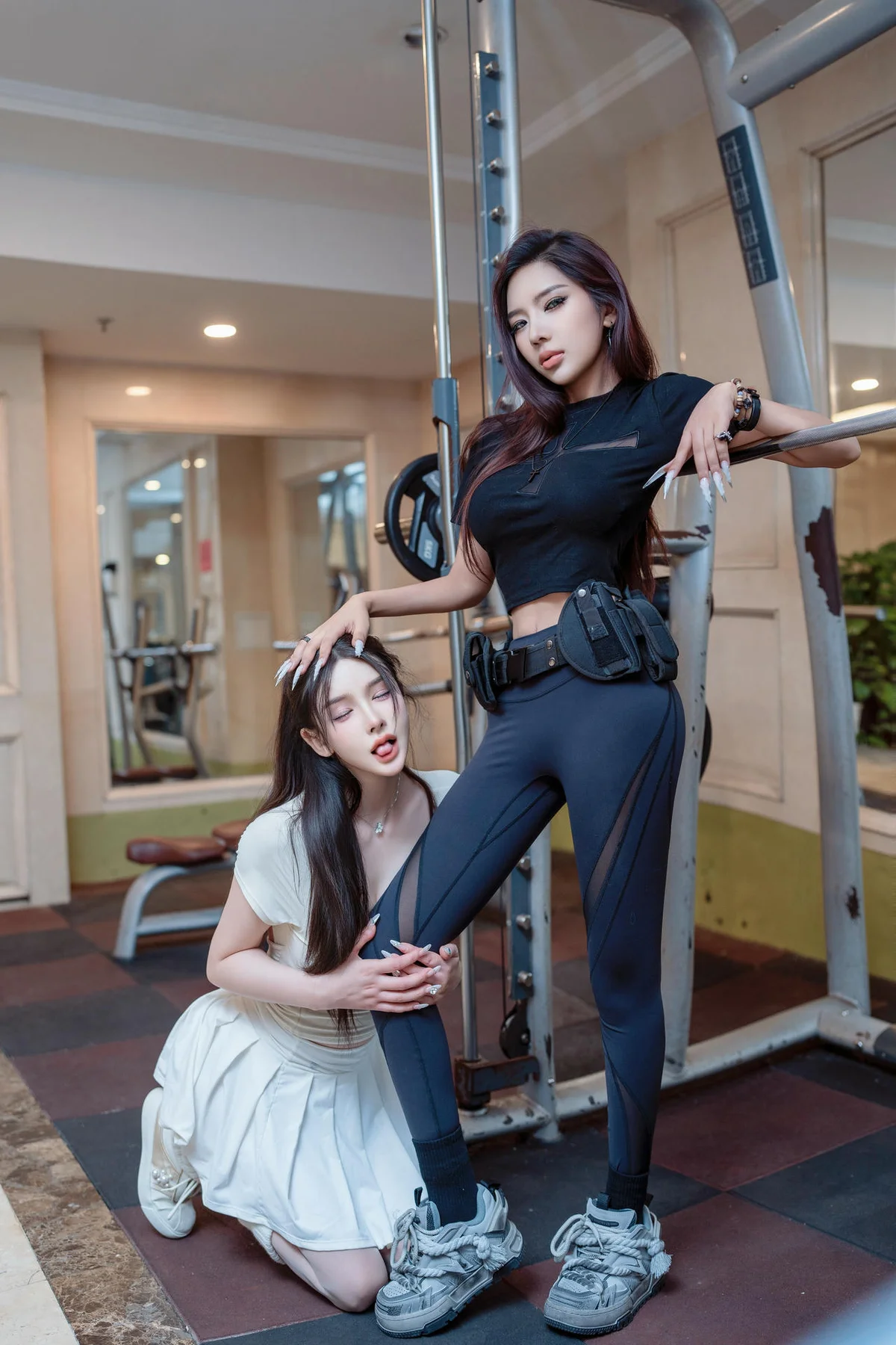 XiuRen 秀人 No.N270 李丽莎健身美女白色短裙 - 10