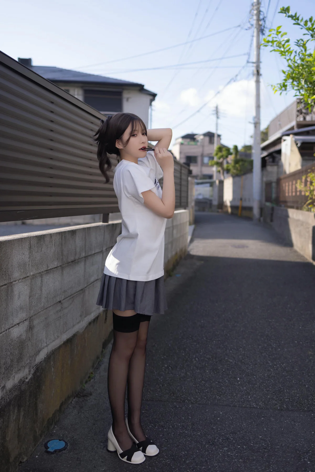 XiuRen 秀人 No.N273 鱼子酱Fish校服爆乳jk制服 - 10