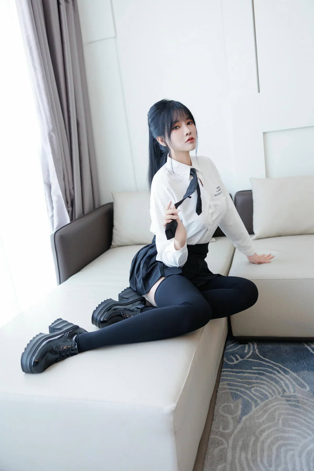 XiuRen 秀人 No.N276 娜比 清纯校园学生装 - 2