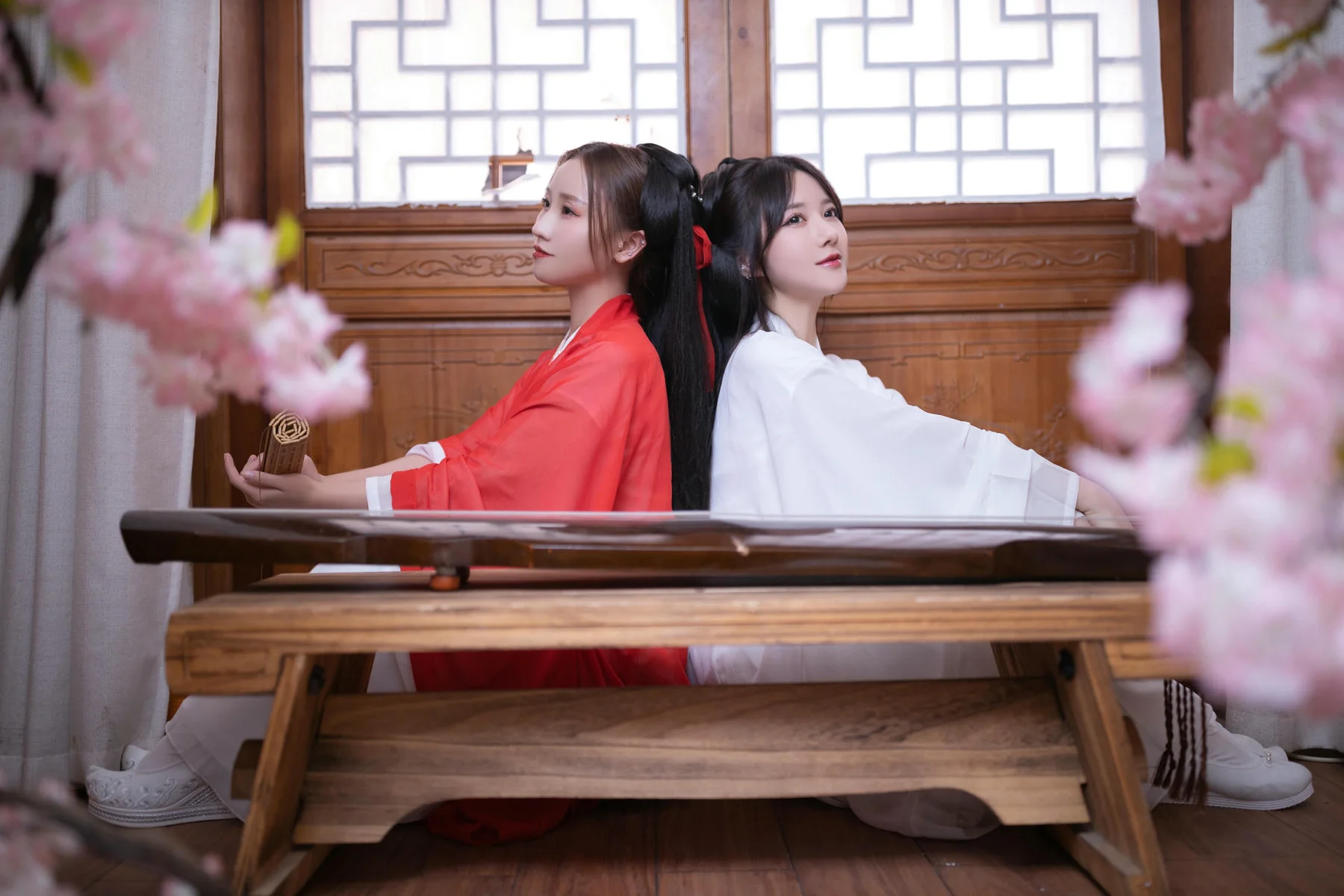 XiuRen 秀人 No.N279 鱼子酱Fish古风双人写真 - 8