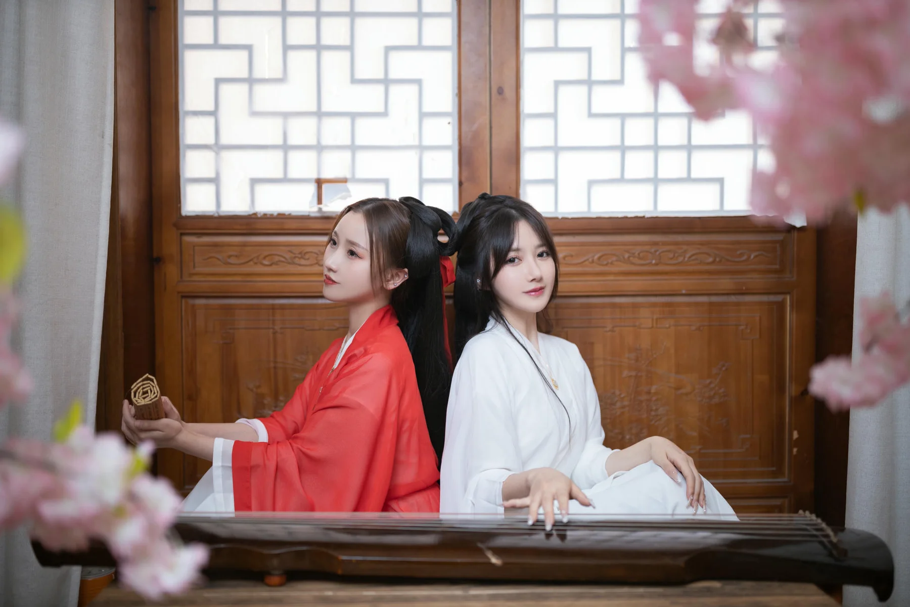 XiuRen 秀人 No.N279 鱼子酱Fish古风双人写真 - 9