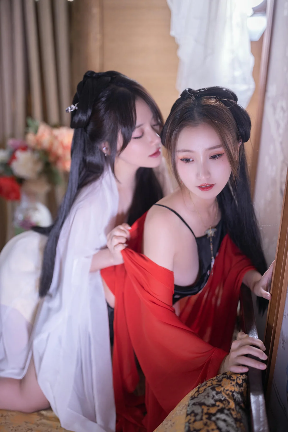 XiuRen 秀人 No.N279 鱼子酱Fish古风双人写真 - 2