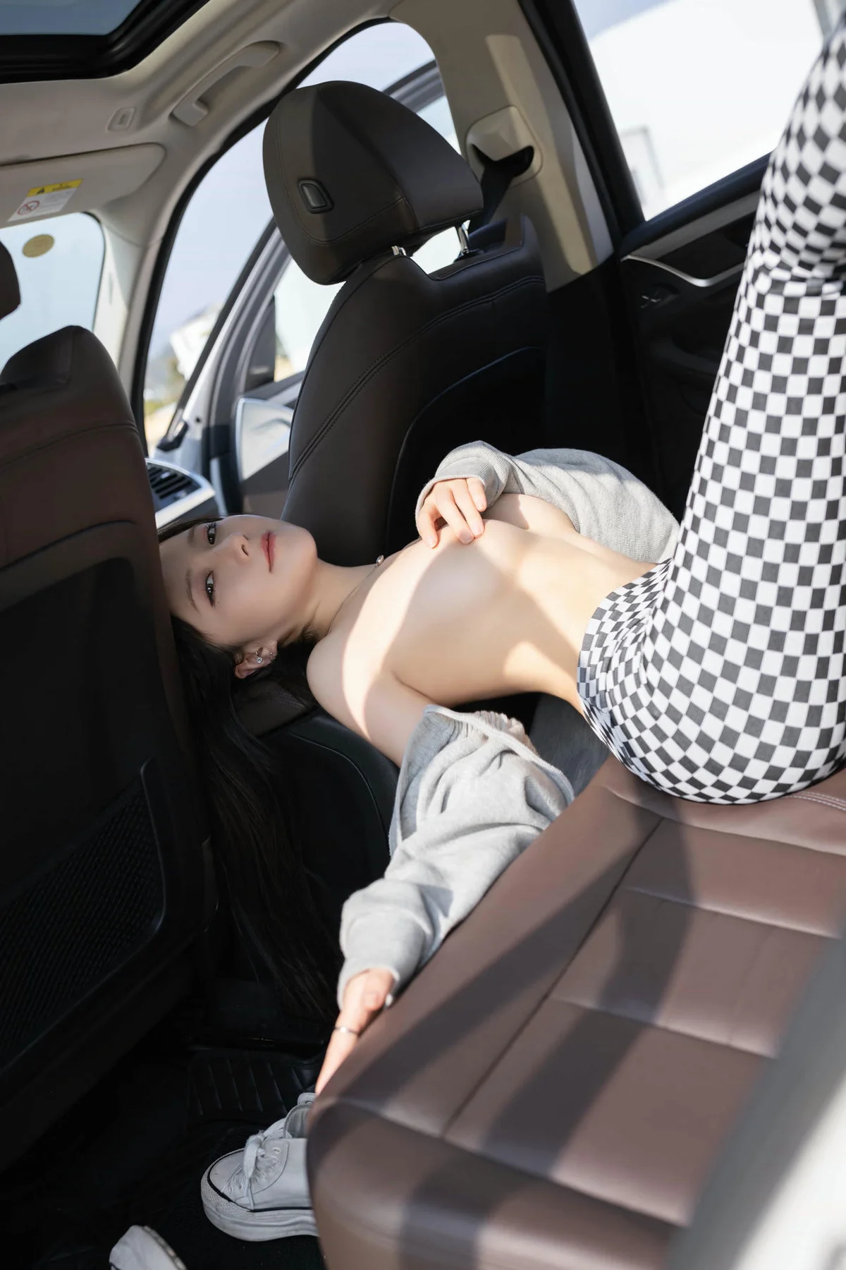 XiuRen 秀人 No.N281 鱼子酱Fish车模性感玉体 - 1