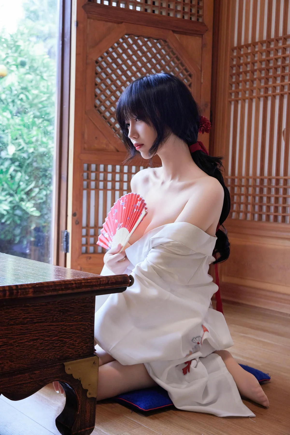 XiuRen 秀人 No.N284 玥儿玥和服制服香肩写真 - 4