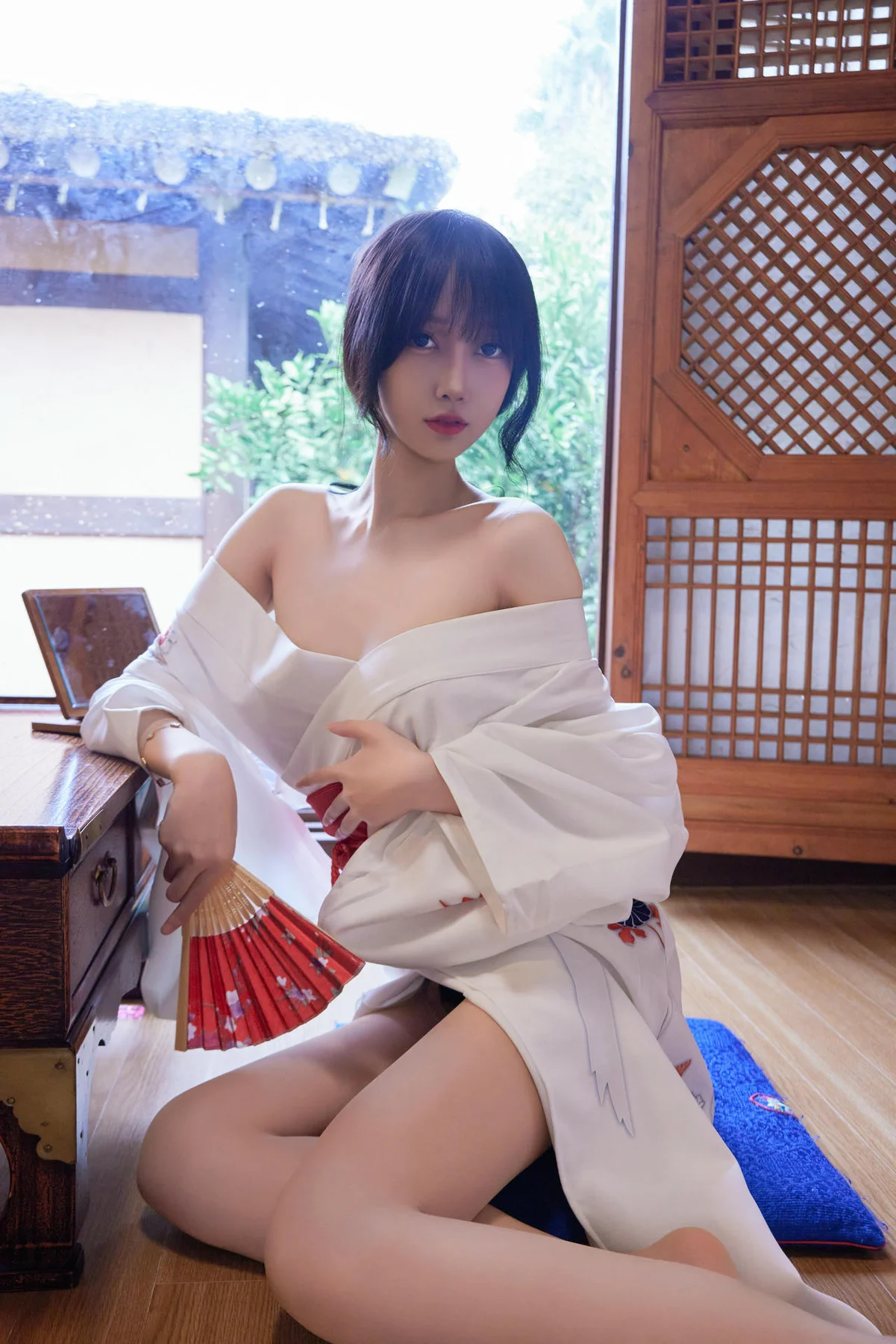 XiuRen 秀人 No.N284 玥儿玥和服制服香肩写真 - 10