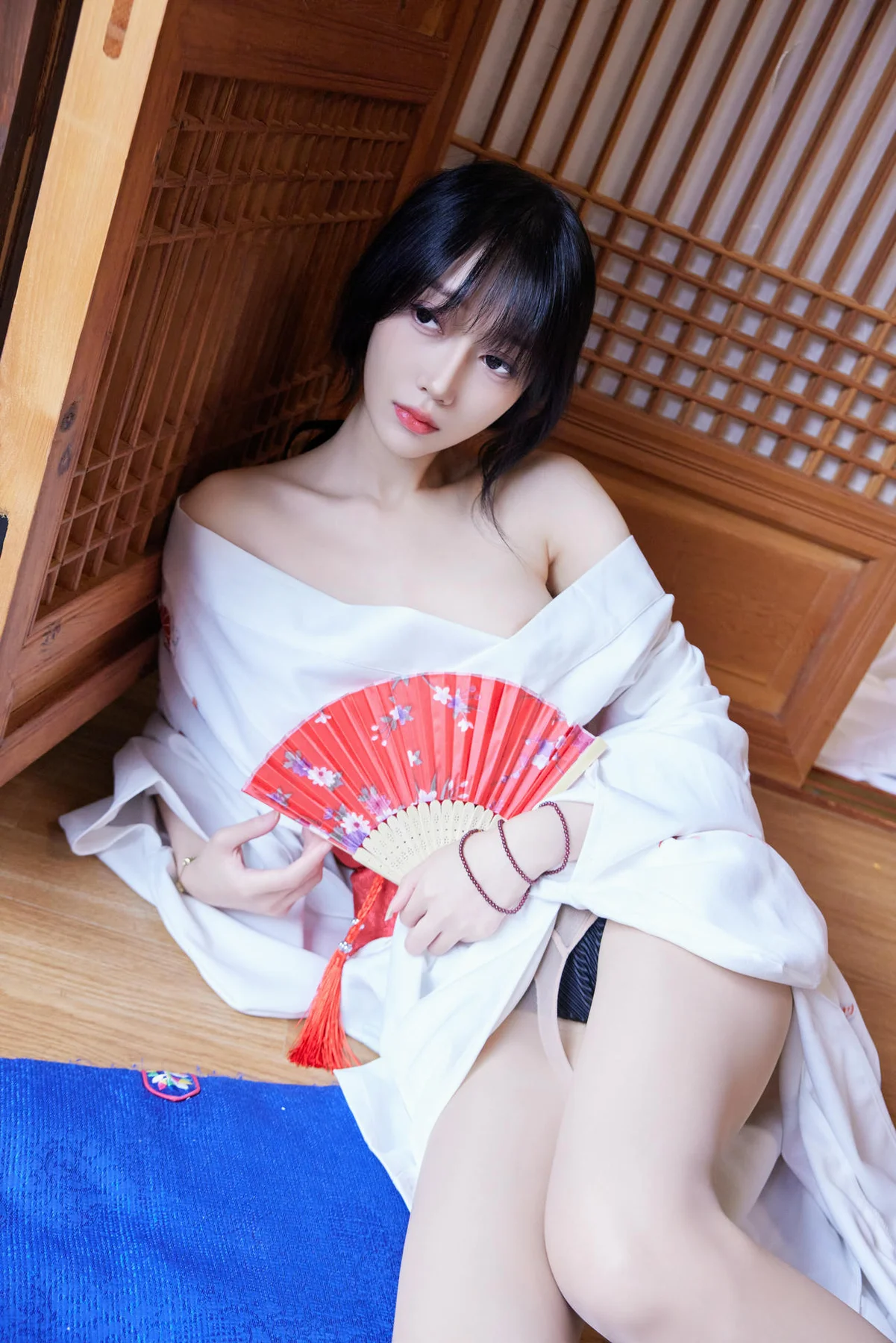 XiuRen 秀人 No.N284 玥儿玥和服制服香肩写真 - 9
