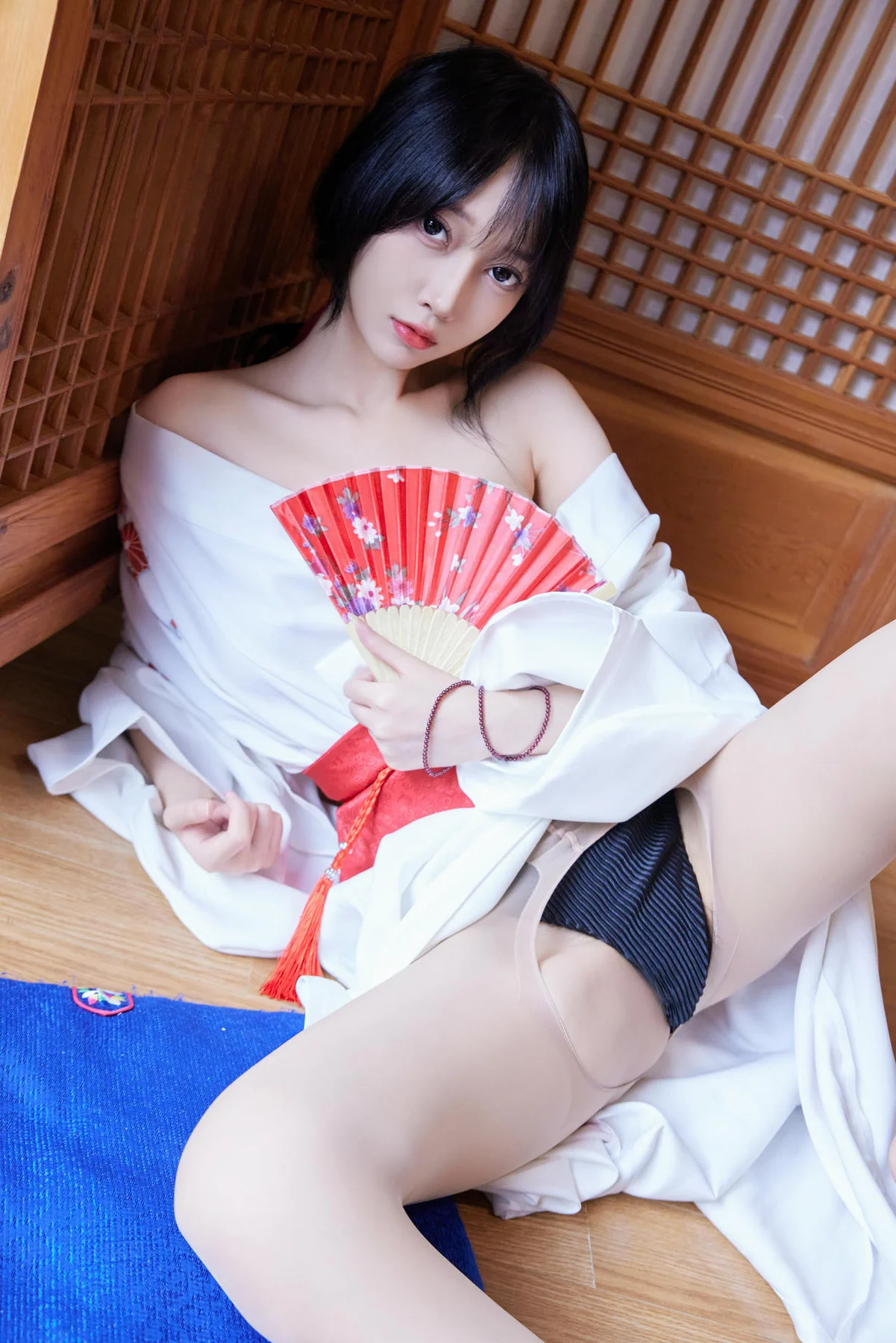 XiuRen 秀人 No.N284 玥儿玥和服制服香肩写真 - 10