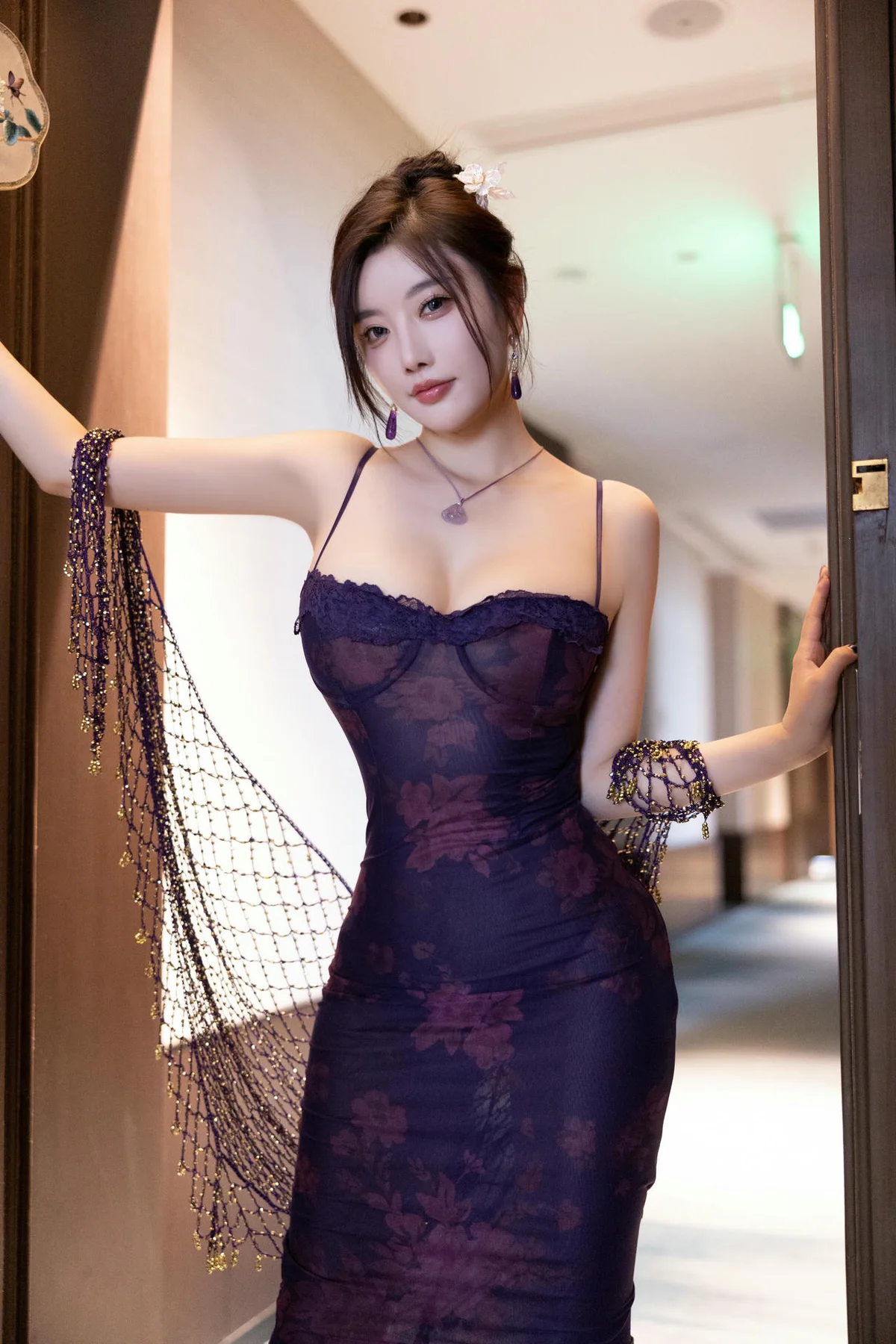 XiuRen 秀人 No.N287 杨晨晨性感紫色旗袍 - 1