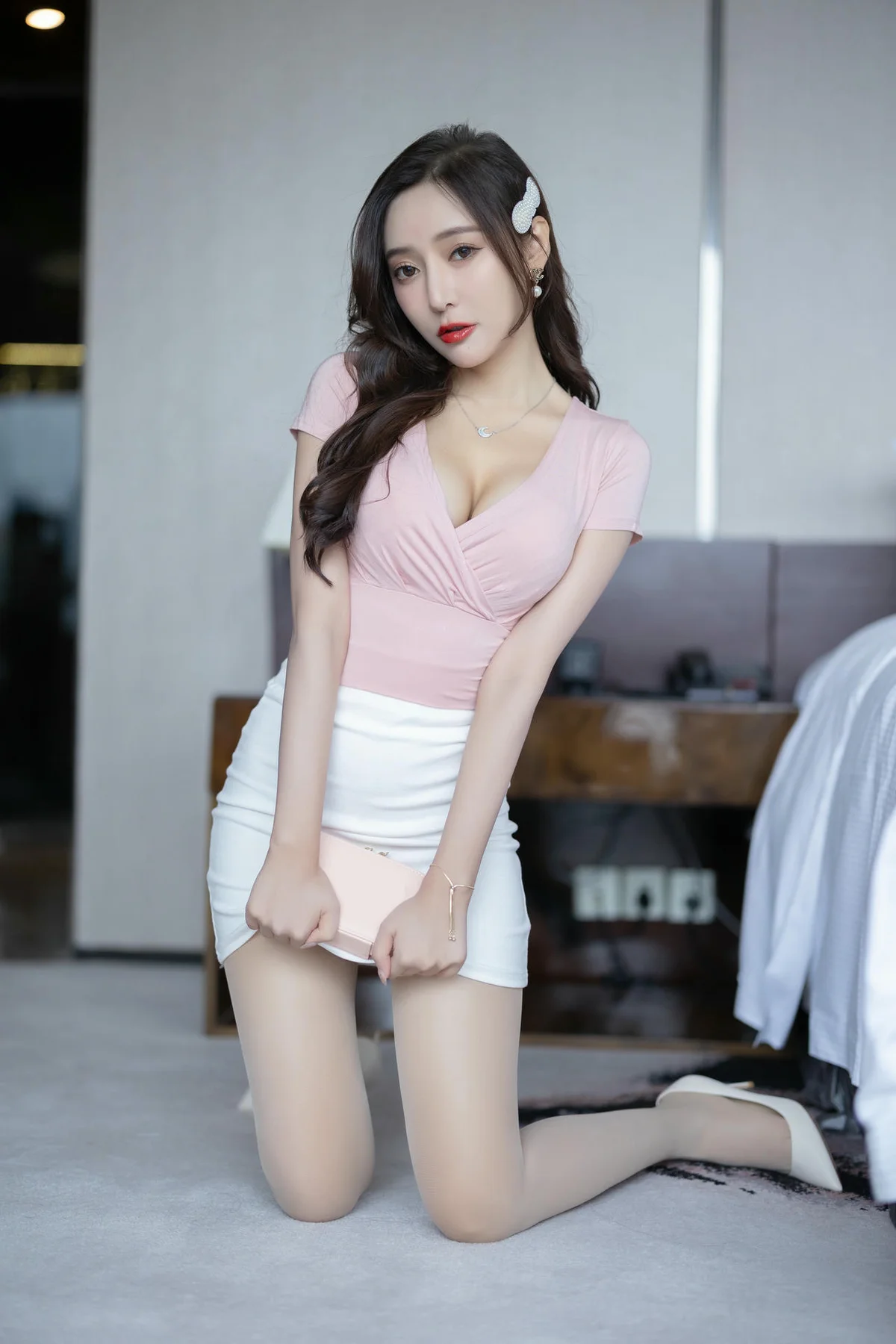 XiuRen 秀人 No.N292 王馨瑶 白色紧身裙翘臀 - 8