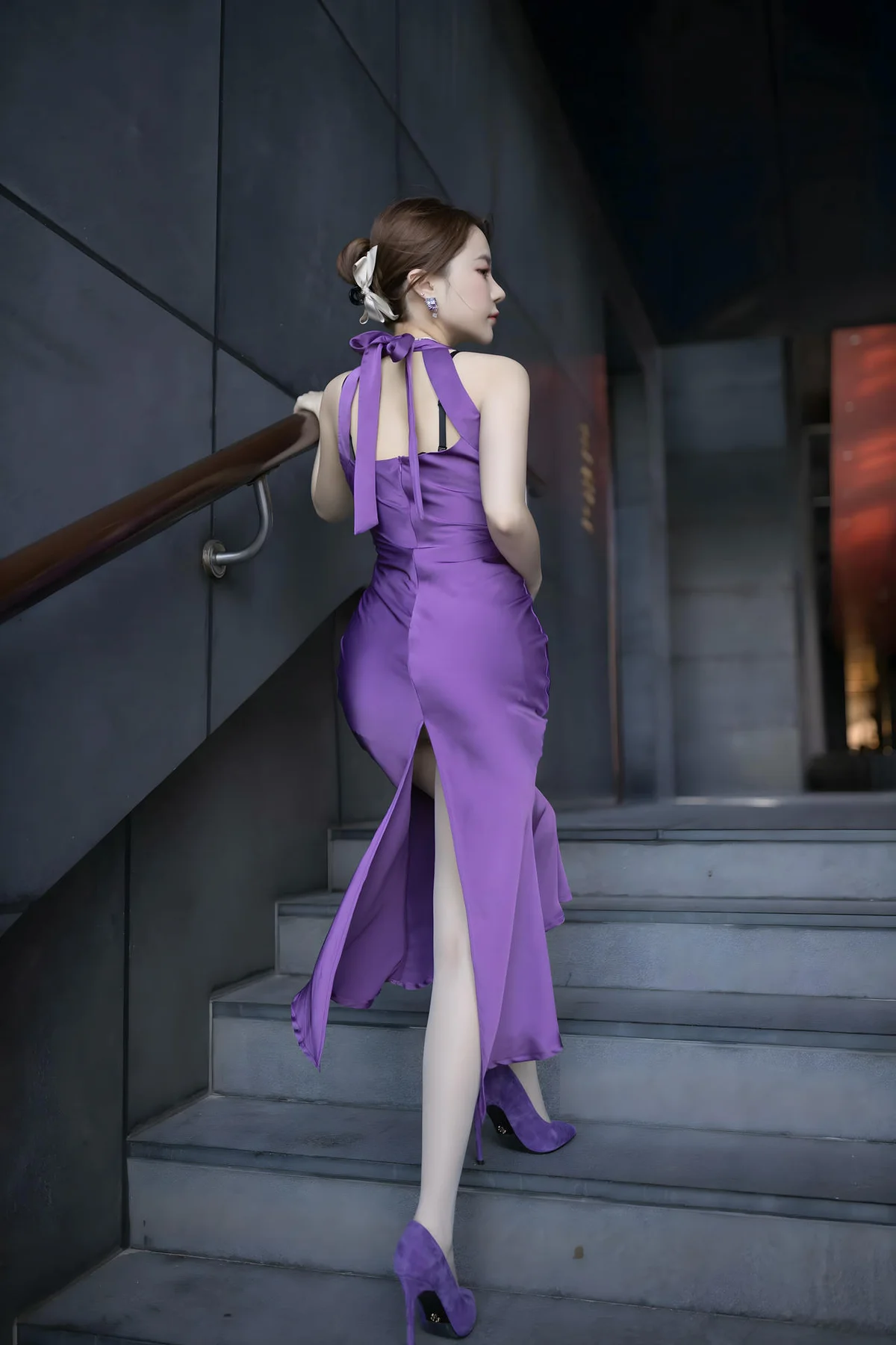 XiuRen 秀人 No.N298 鱼子酱Fish蓝色礼服美腿 - 2