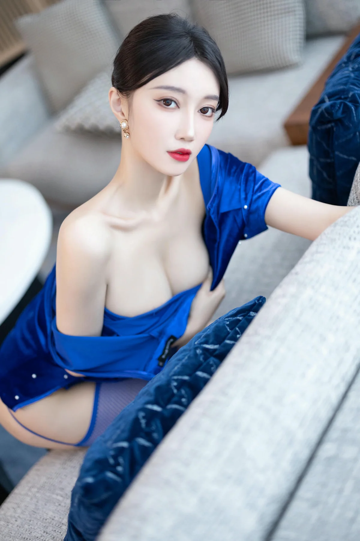 XiuRen 秀人 No.N299 玥儿玥旗袍美腿 - 2