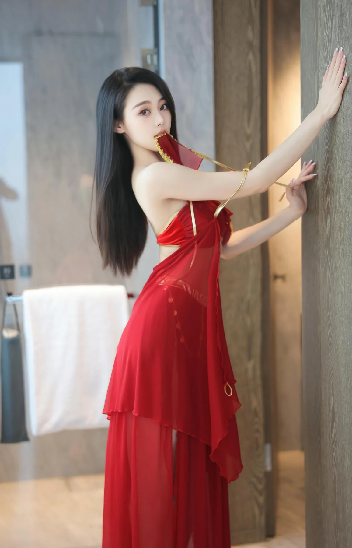 XiuRen 秀人 No.N306 清妙红色长腿舞裙 - 6
