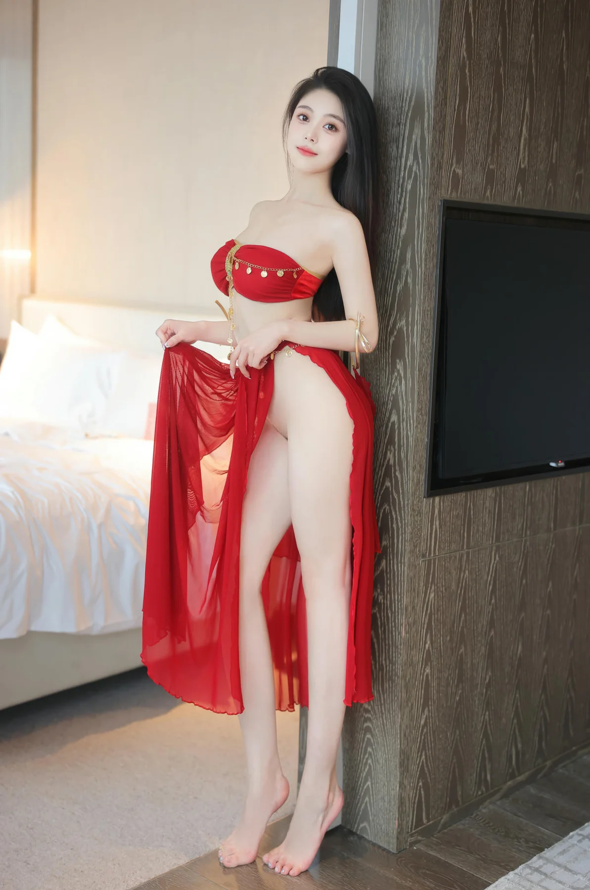 XiuRen 秀人 No.N306 清妙红色长腿舞裙 - 1