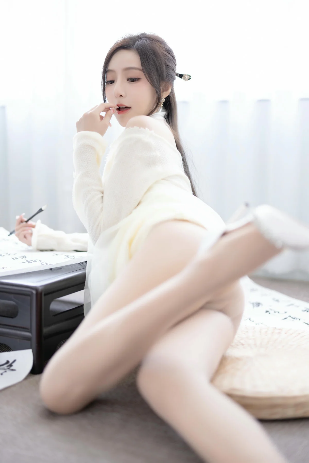 XiuRen 秀人 No.N307 王馨瑶白色长裙气质美女 - 2