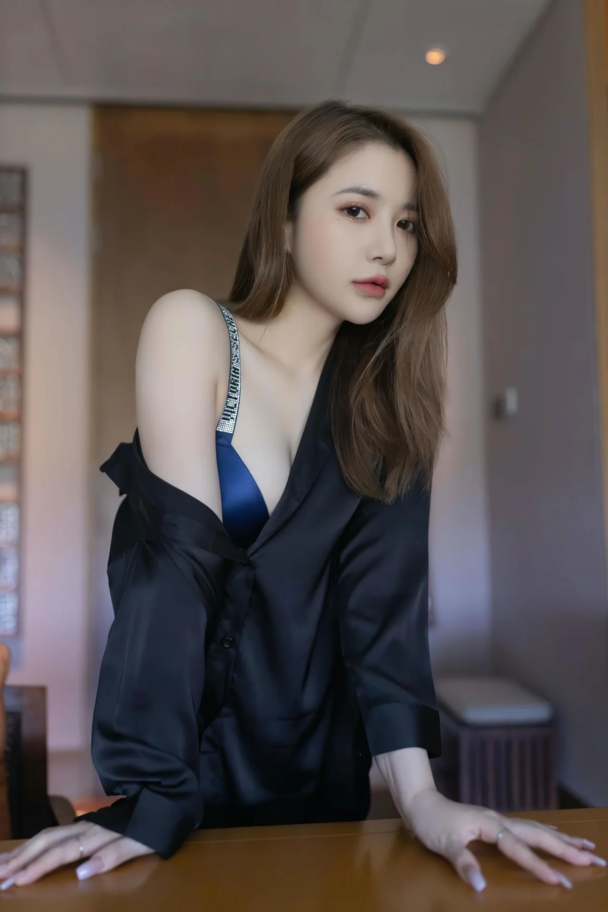 XiuRen 秀人 No.N308 鱼子酱Fish丝绸衬衫吊袜 - 7
