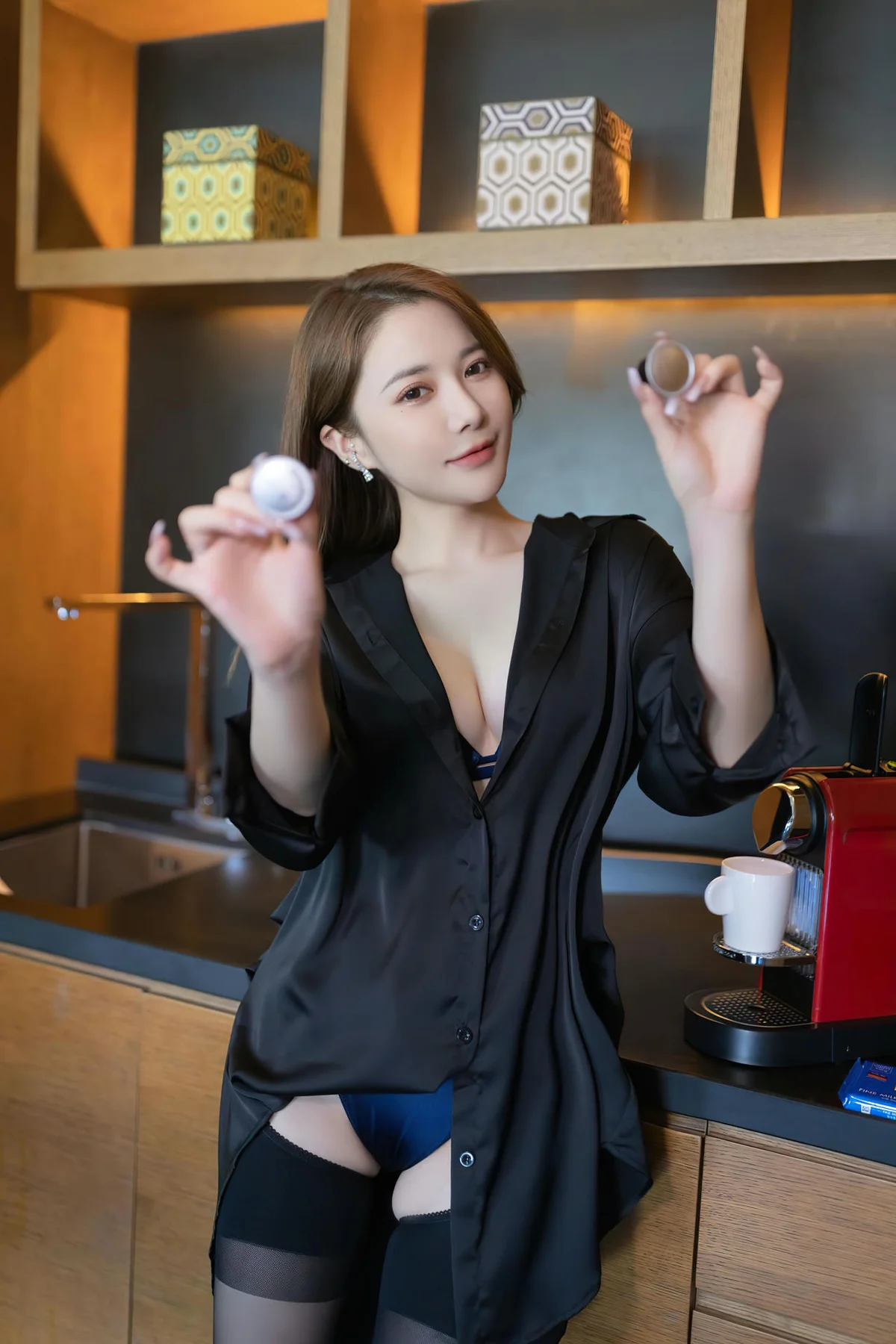 XiuRen 秀人 No.N308 鱼子酱Fish丝绸衬衫吊袜 - 7