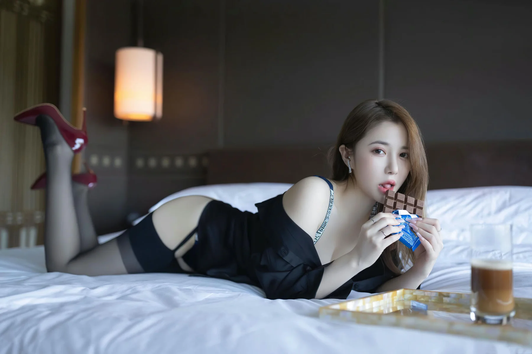 XiuRen 秀人 No.N308 鱼子酱Fish丝绸衬衫吊袜 - 4