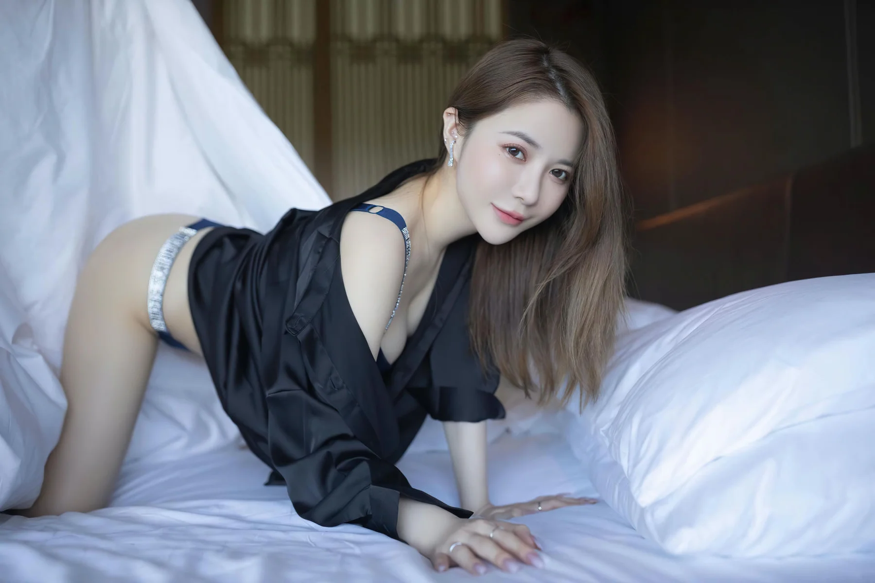 XiuRen 秀人 No.N308 鱼子酱Fish丝绸衬衫吊袜 - 5