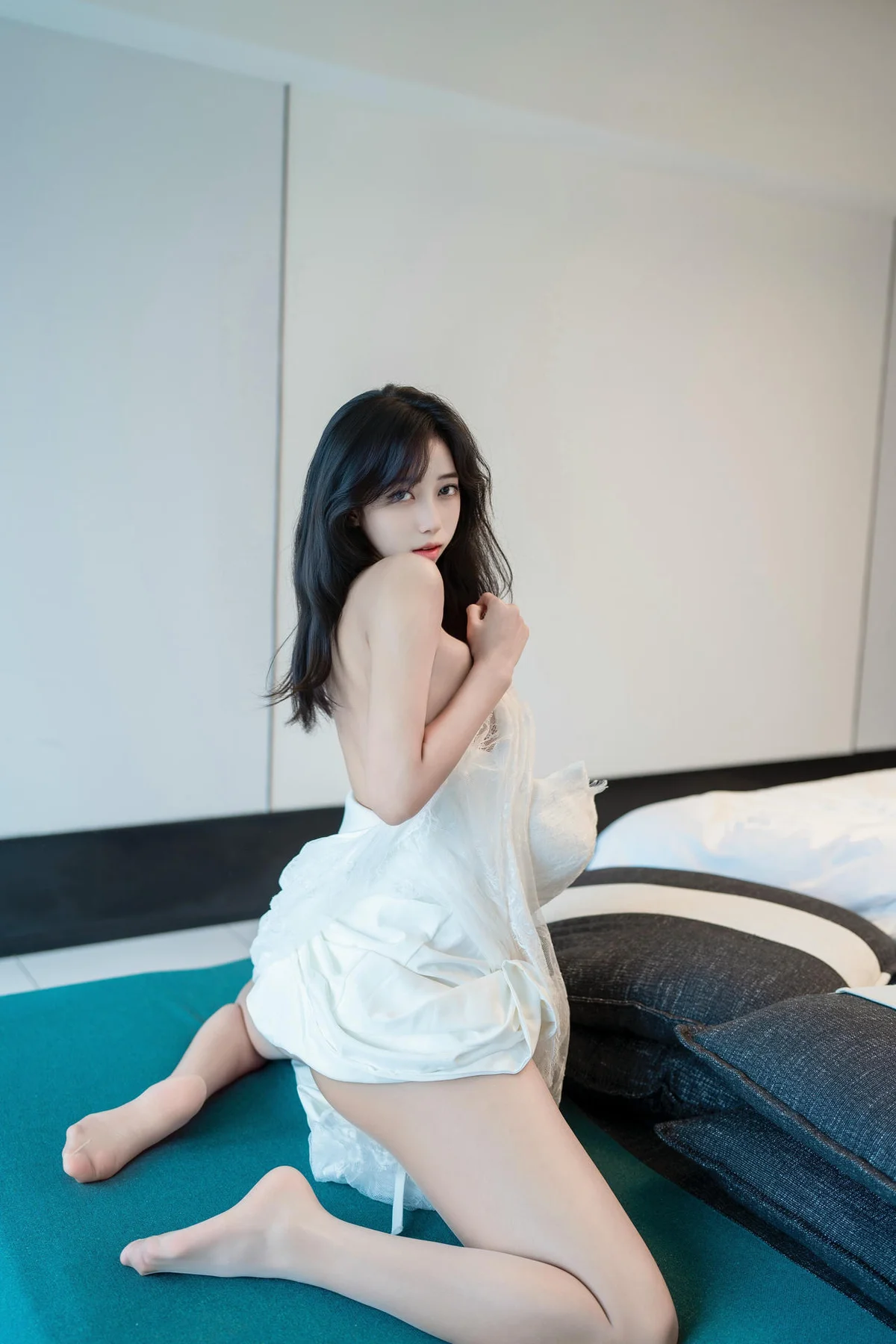XiuRen 秀人 No.N309 时安安蕾丝白色长裙 - 9