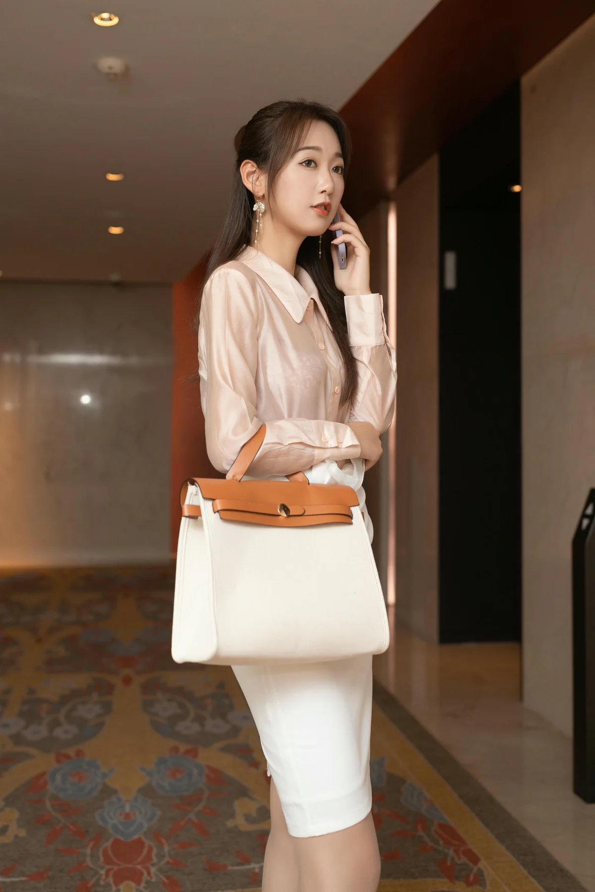 XiuRen 秀人 No.N310 唐安琪办公ol制服写真 - 9