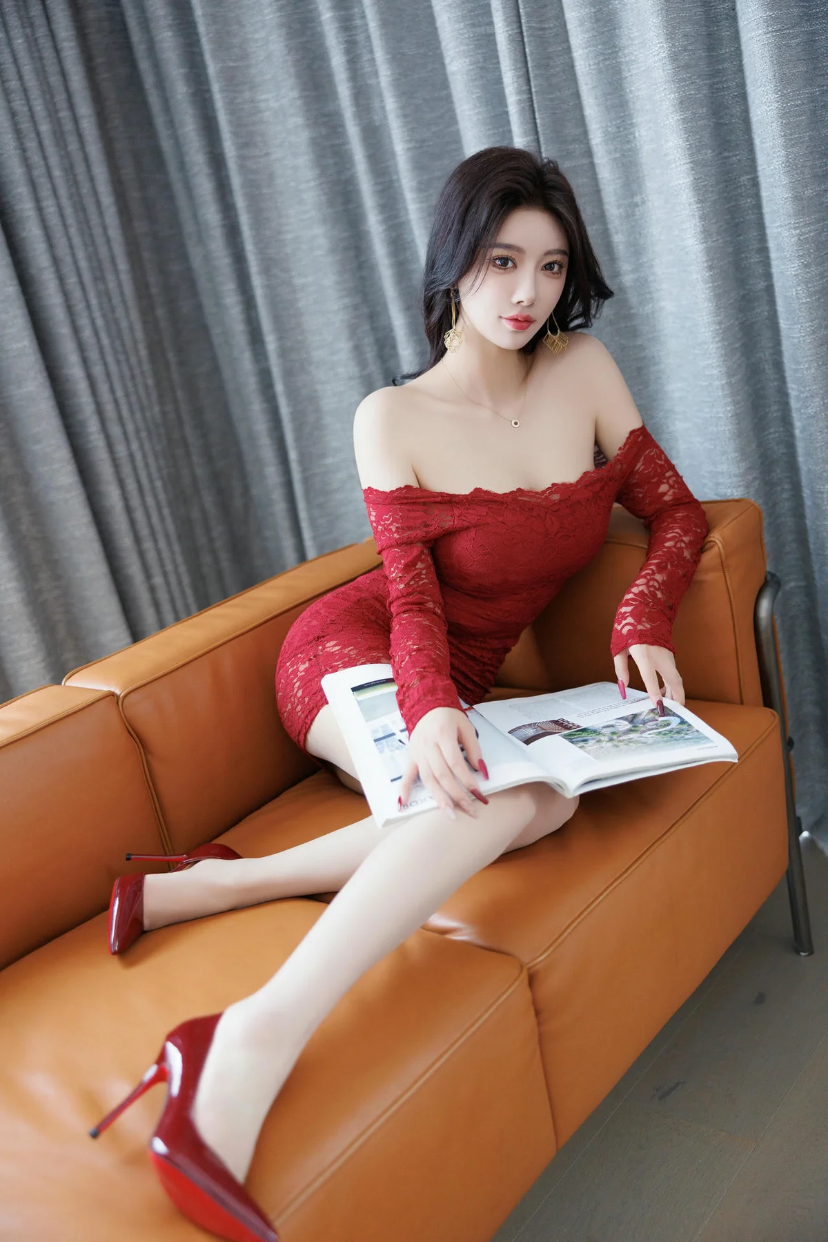 XiuRen 秀人 No.N315 杨晨晨红色紧身短裙 - 10