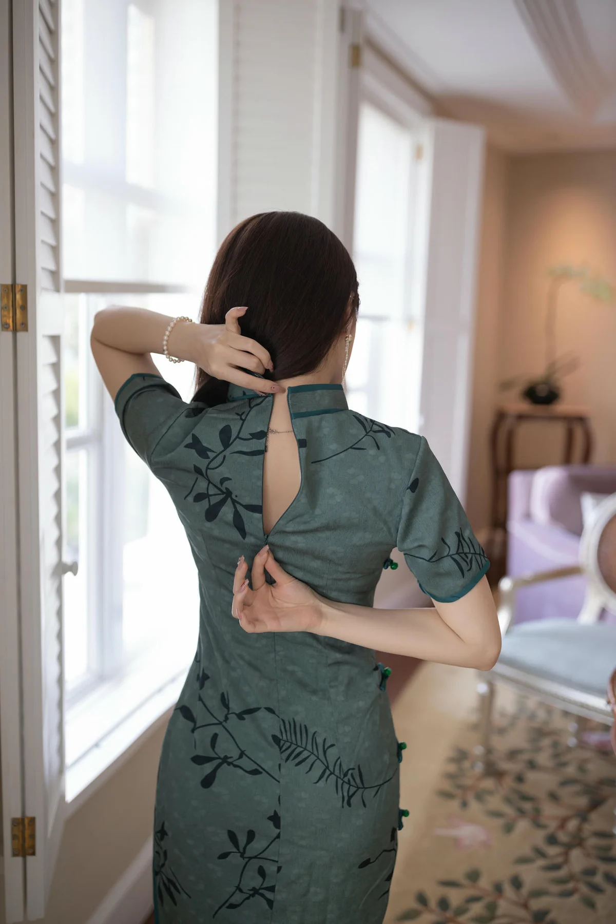 XiuRen 秀人 No.N319 鱼子酱Fish旗袍妩媚身材 - 1