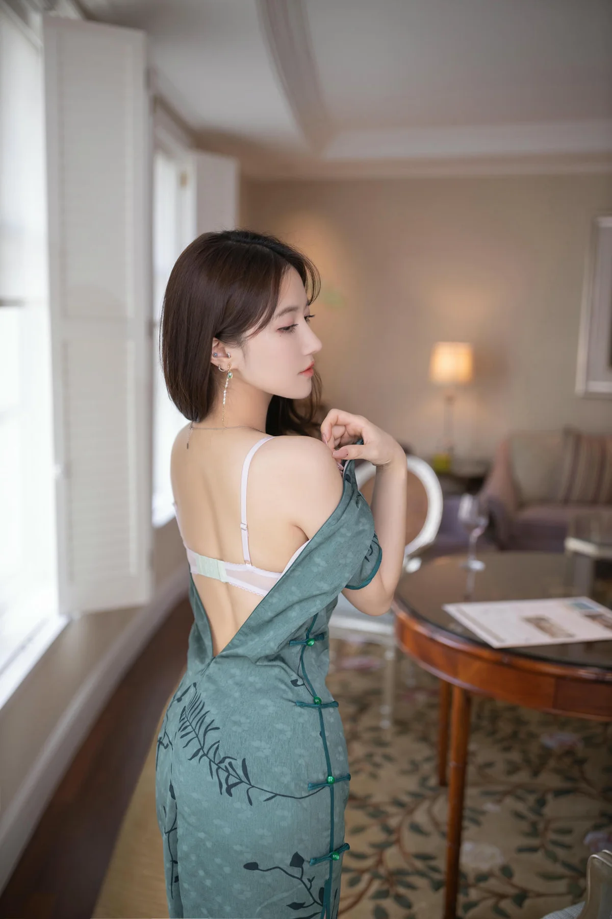 XiuRen 秀人 No.N319 鱼子酱Fish旗袍妩媚身材 - 3