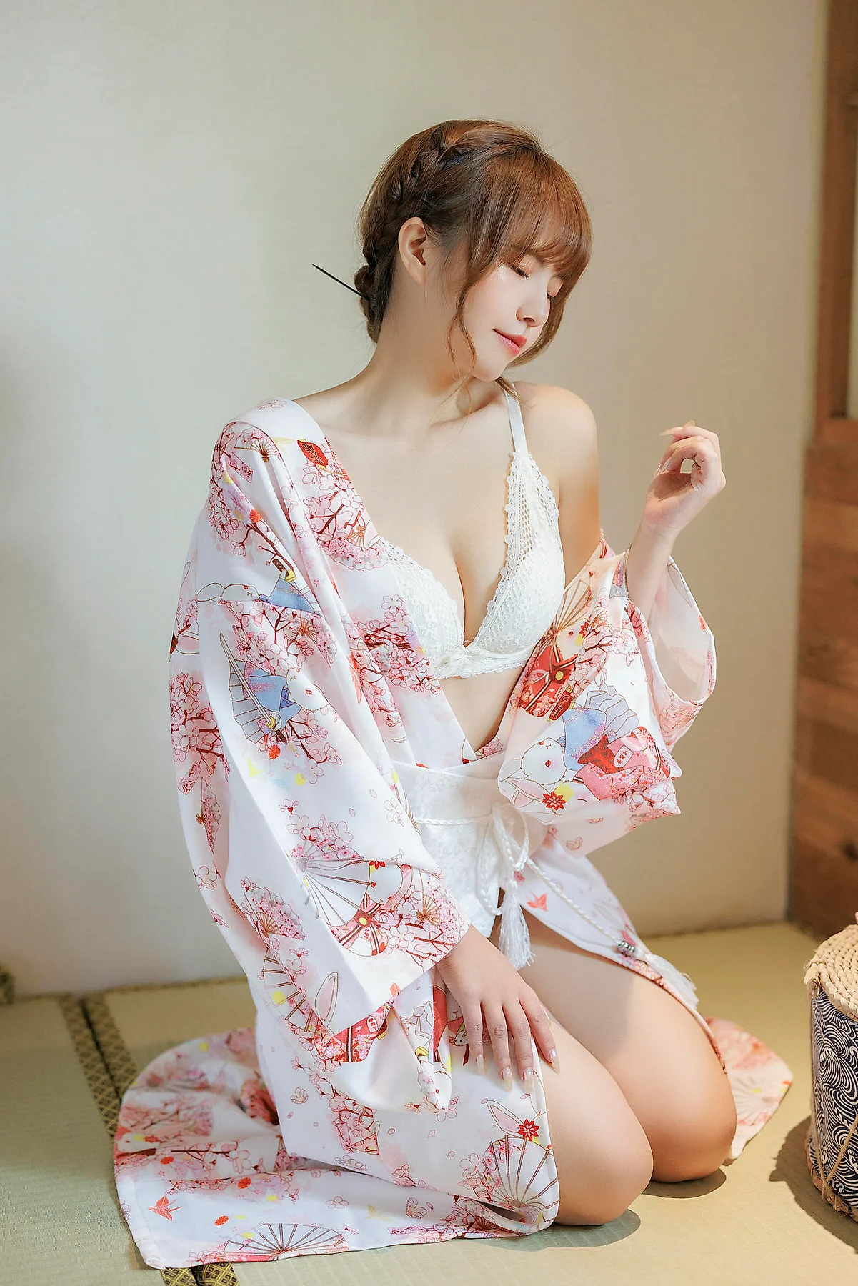 XiuRen 秀人 No.N322 张思允Nice制服和服少女 - 2