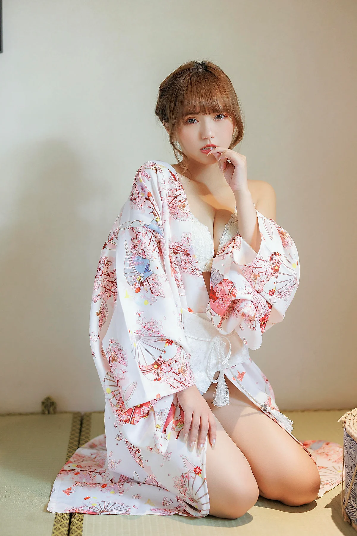 XiuRen 秀人 No.N322 张思允Nice制服和服少女 - 4