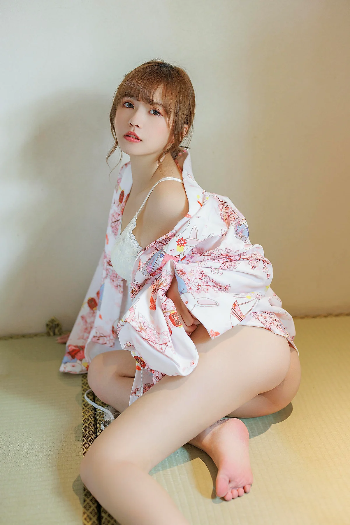 XiuRen 秀人 No.N322 张思允Nice制服和服少女 - 7
