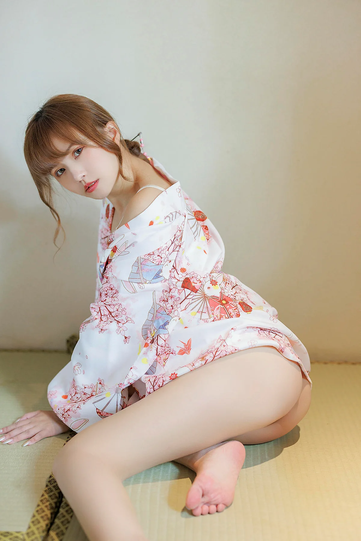 XiuRen 秀人 No.N322 张思允Nice制服和服少女 - 8
