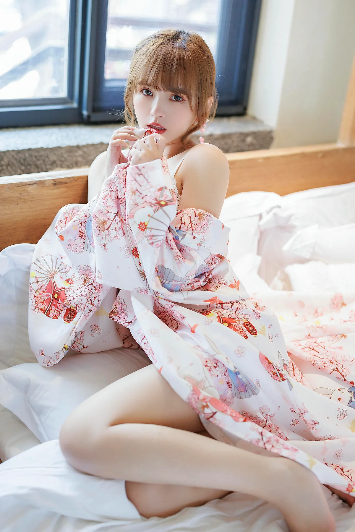 XiuRen 秀人 No.N322 张思允Nice制服和服少女 - 2