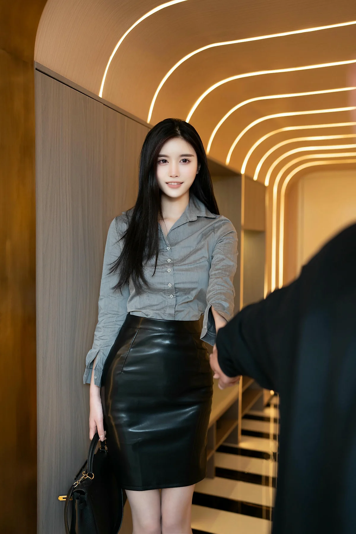 XiuRen 秀人 No.N323 晚苏susu职场ol制服御姐 - 7