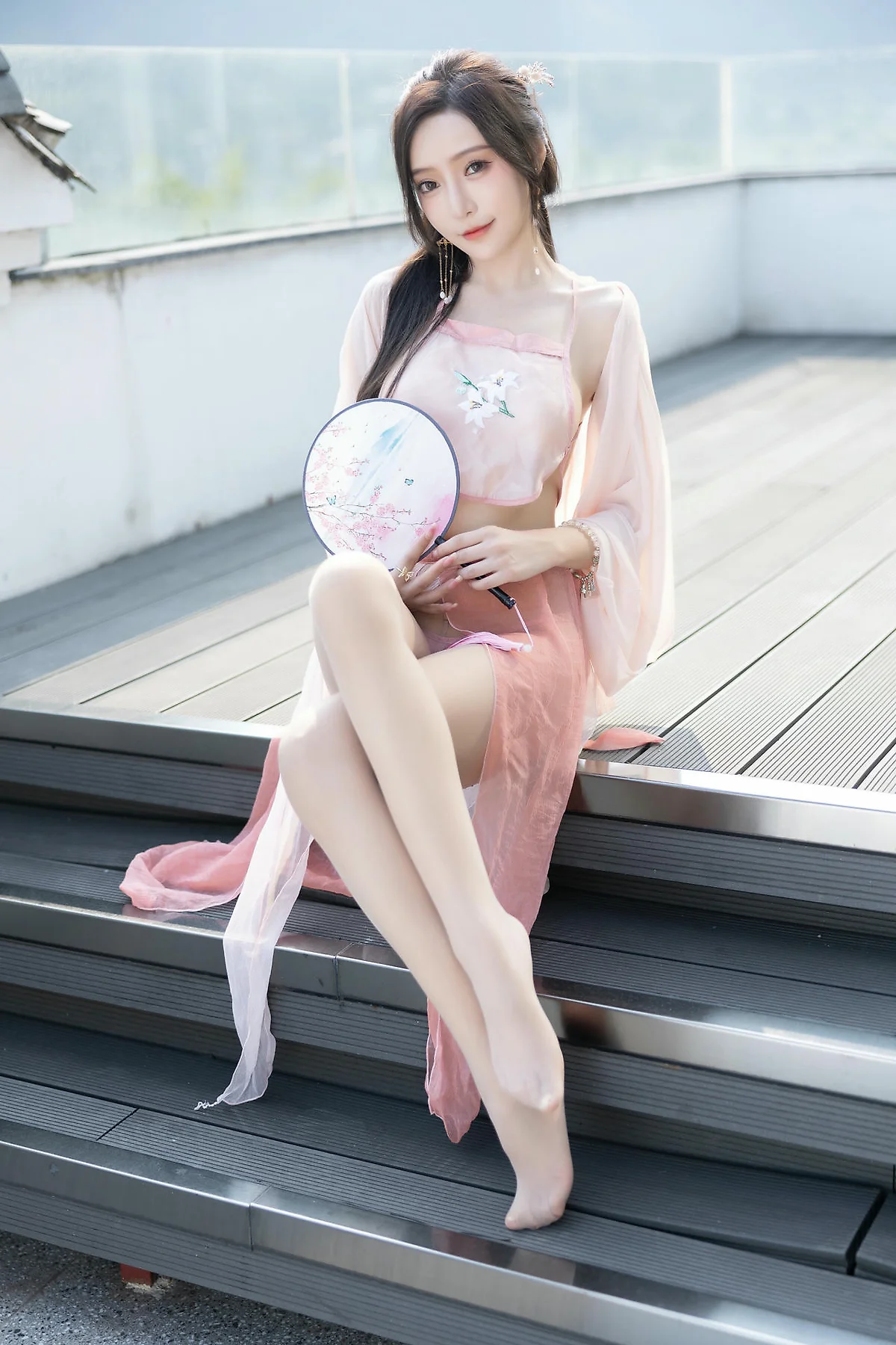 XiuRen 秀人 No.N335 王馨瑶粉色古装写真 - 7