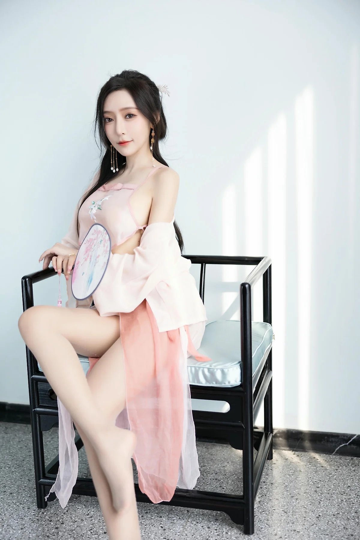 XiuRen 秀人 No.N335 王馨瑶粉色古装写真 - 6