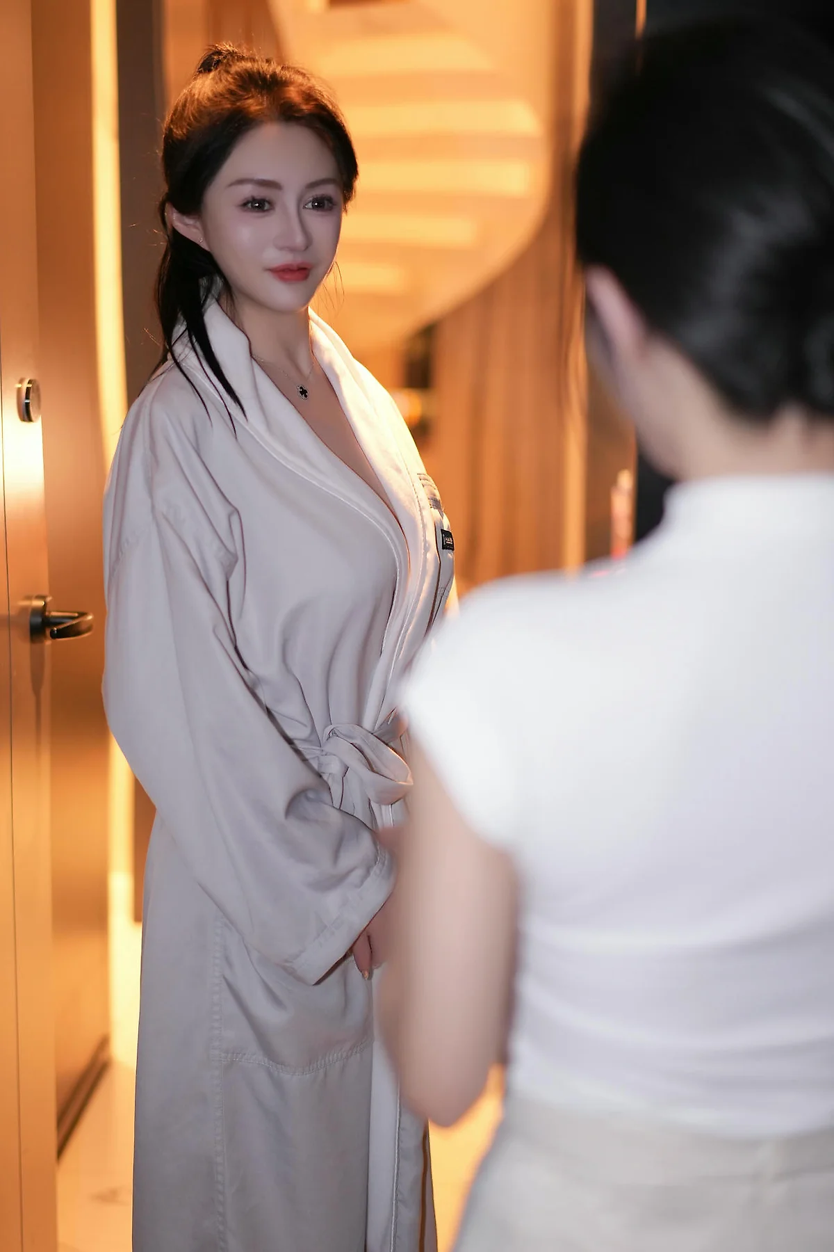 XiuRen 秀人 No.N352 林幼一&谭小灵双人精油写真 - 4