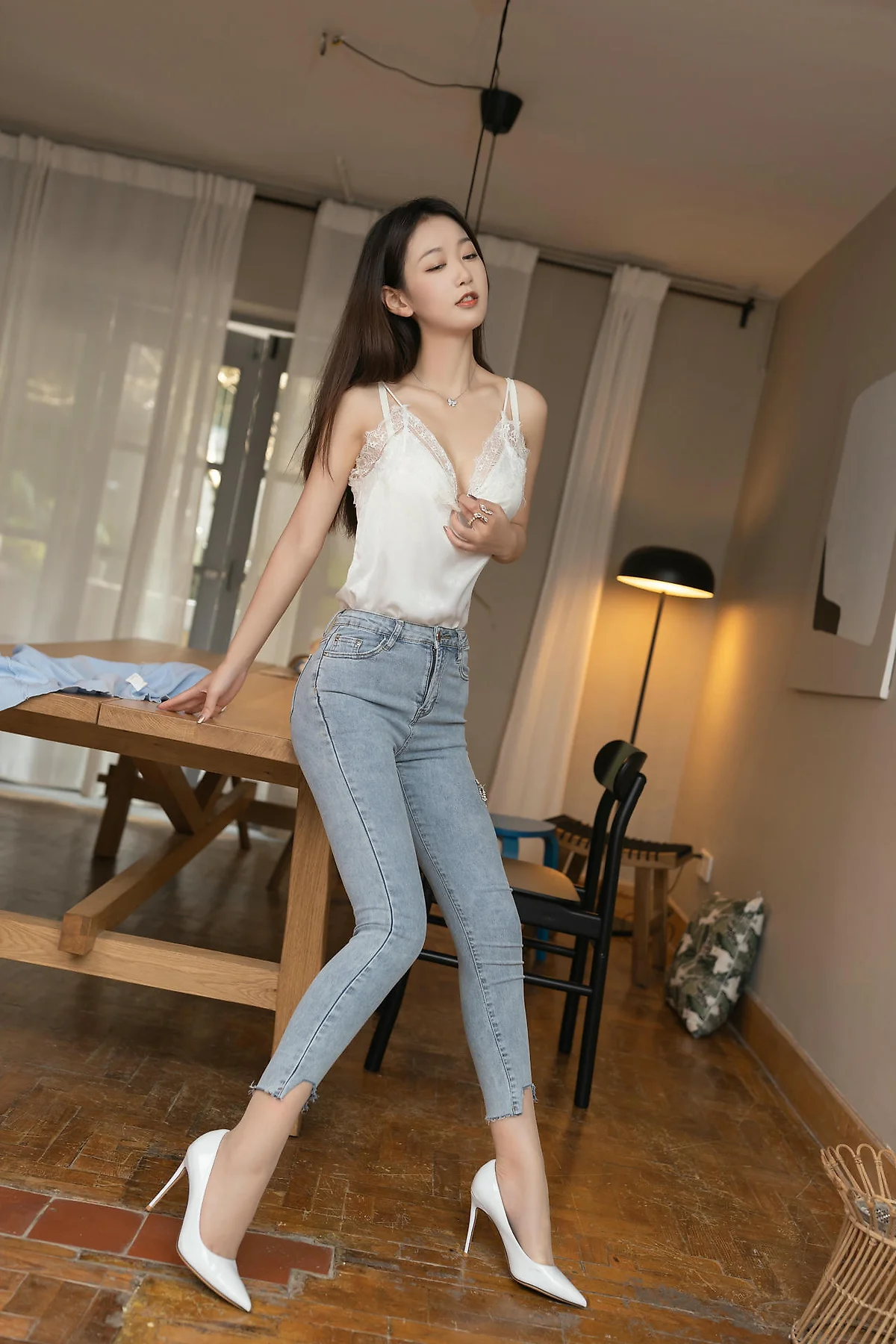 XiuRen 秀人 No.N353 唐安琪长腿牛仔裤女神写真 - 6