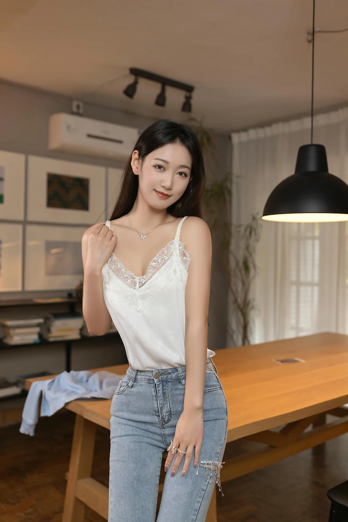 XiuRen 秀人 No.N353 唐安琪长腿牛仔裤女神写真 - 7