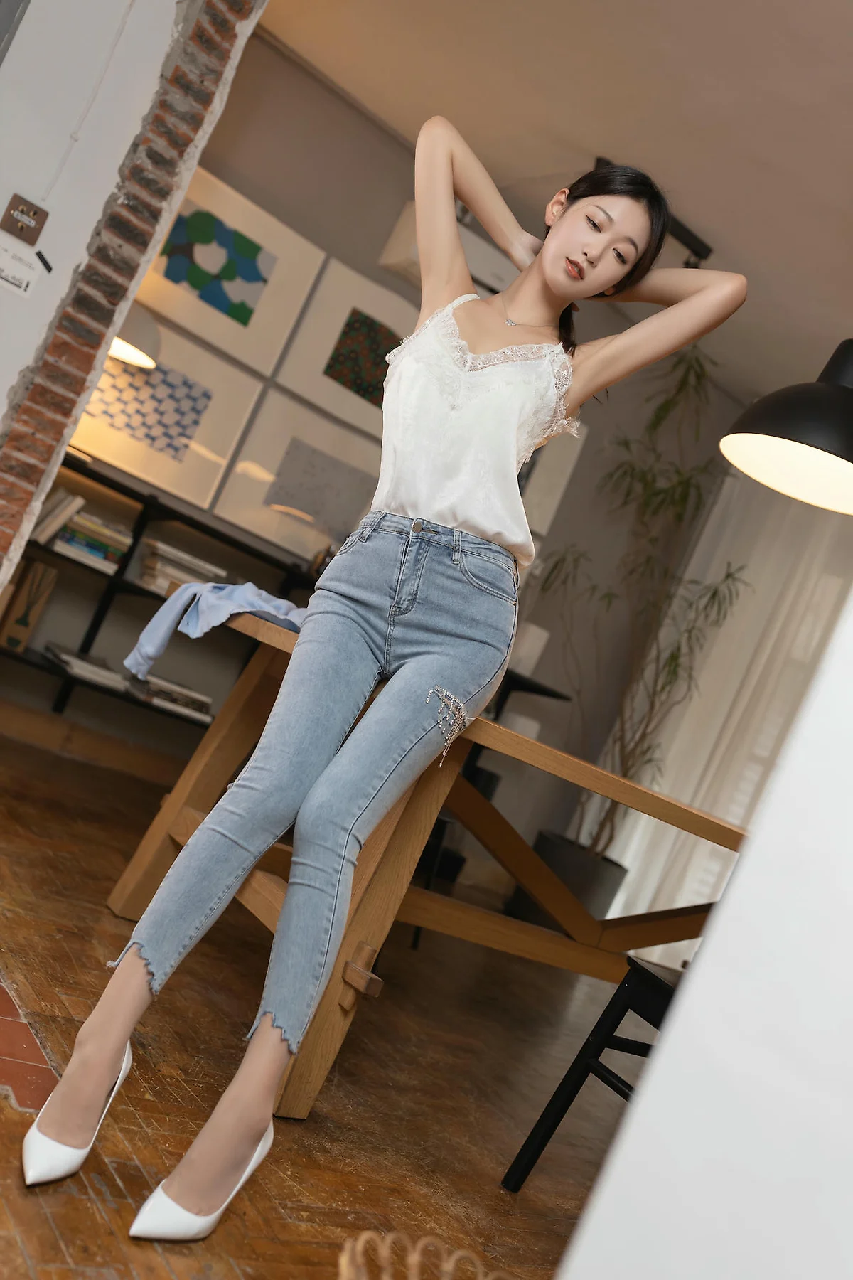 XiuRen 秀人 No.N353 唐安琪长腿牛仔裤女神写真 - 8