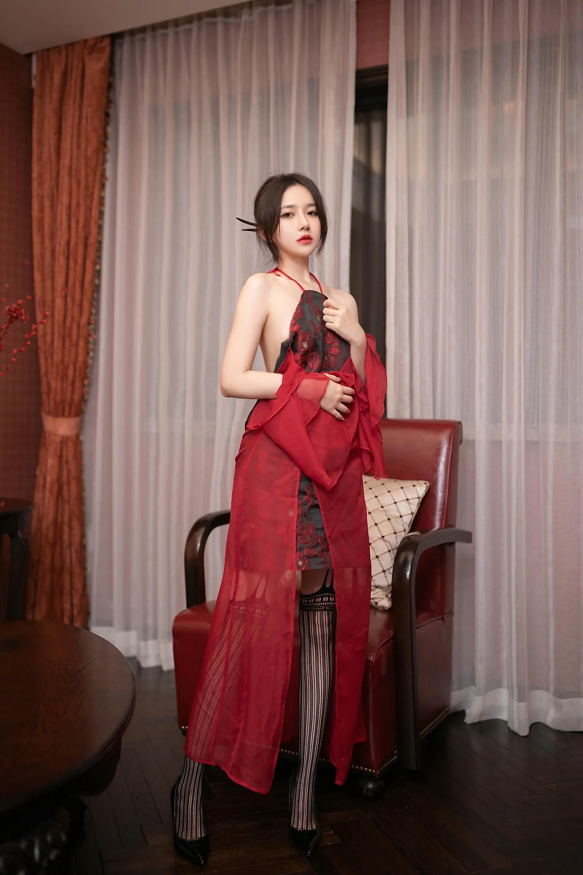 XiuRen 秀人 No.N358 鱼子酱Fish古风红色妩媚美女 - 7